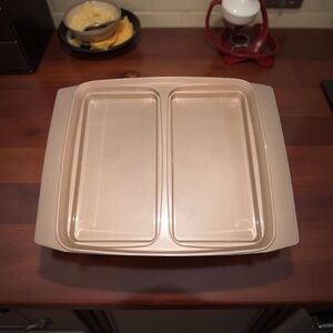 Vintage Almond Tupperware Deviled Egg Carrier & Lid  #723-3